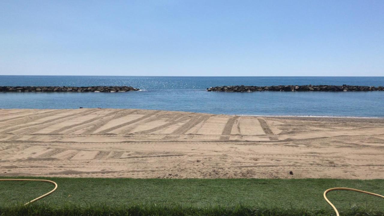 Villa A Diamante Sulla Spiaggia เบลเวเดเร มาริตตีโม ภายนอก รูปภาพ