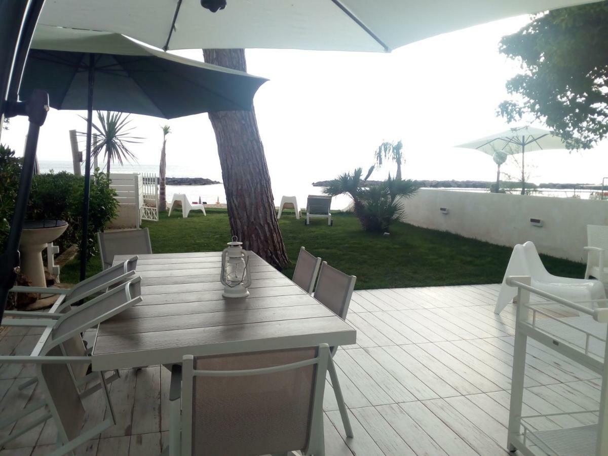 Villa A Diamante Sulla Spiaggia เบลเวเดเร มาริตตีโม ภายนอก รูปภาพ