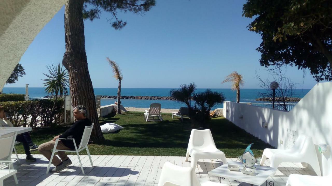 Villa A Diamante Sulla Spiaggia เบลเวเดเร มาริตตีโม ภายนอก รูปภาพ